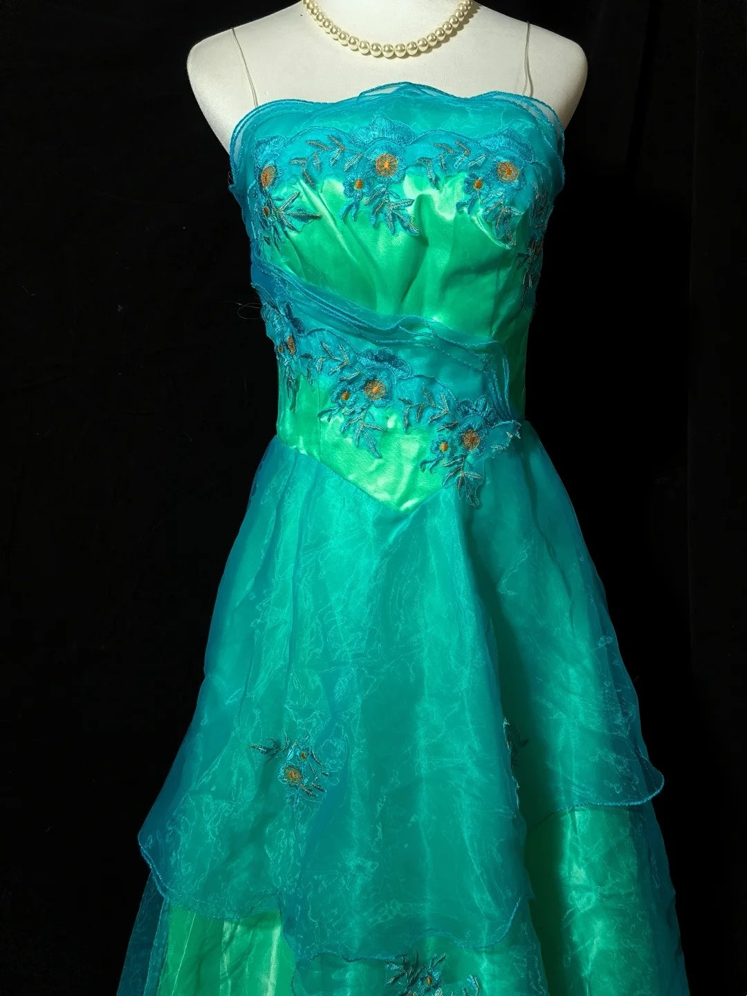 Glänzendes Ballkleid mit herzförmigem Pailletten-Meerjungfrauen-Abendkleid, Galakleid, Geburtstagspartykleid, D3415