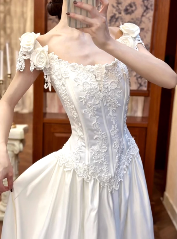 Beauty Brautkleid A-Linie Herzausschnitt Plissee Brautkleid D3302