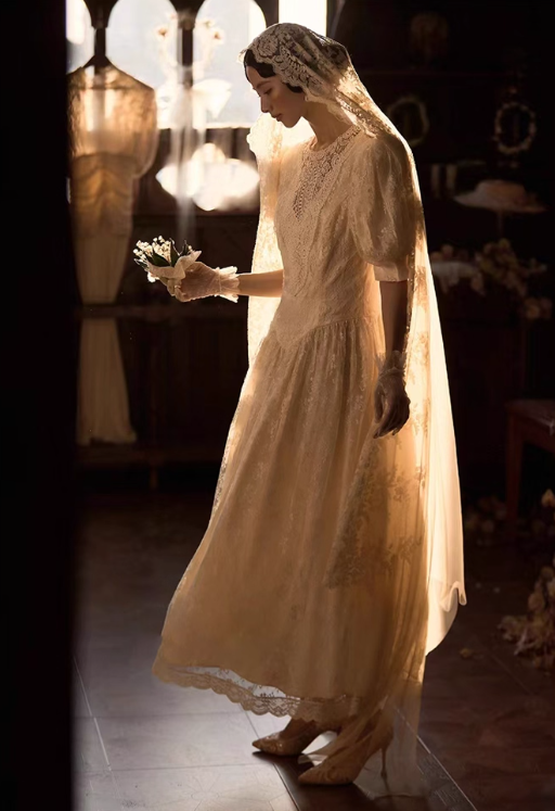 Robe de mariée beauté A-Line, décolleté en cœur, plissée, D3302