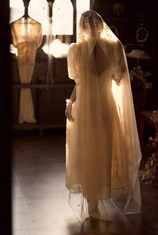 Robe de mariée beauté A-Line, décolleté en cœur, plissée, D3302