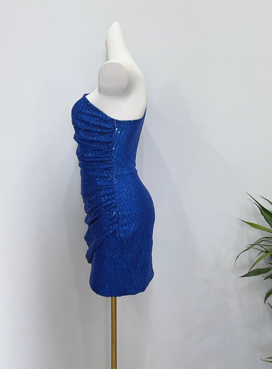 Robe de soirée courte plissée à bretelles spaghetti, tenue de soirée d'anniversaire, robe de cocktail D3339