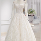 Robe de mariée beauté A-Line, décolleté en cœur, plissée, D3302