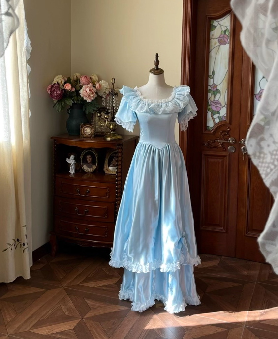 Beauty Prom Dress Baby Blue Crew Neck Pleated Lace Evening Gown Quinceanera Dress    D3648