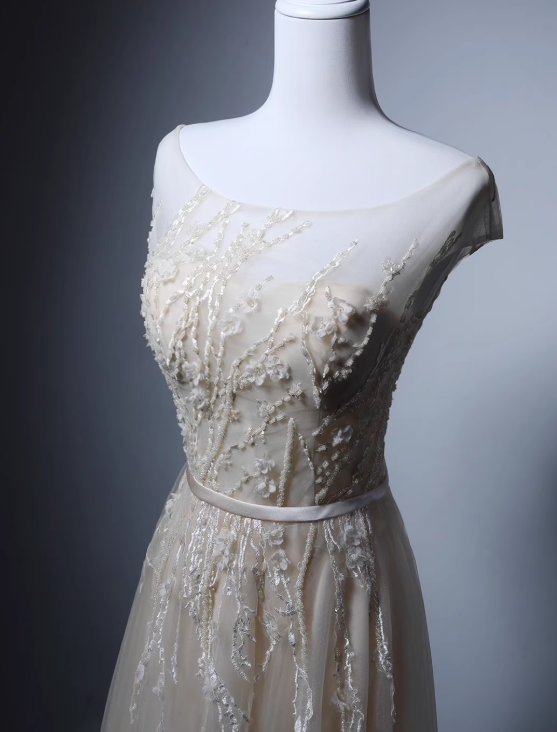 New Arrival Prom Dress A Line Crew Neck Tulle Evening Gown Prom Dress    D3652