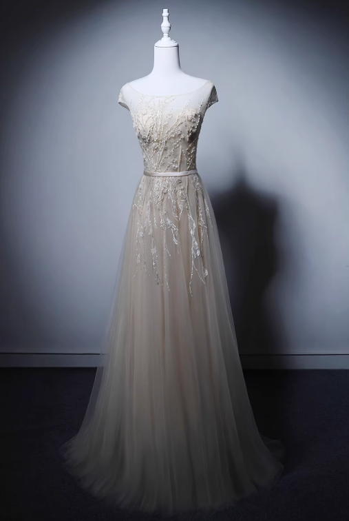 New Arrival Prom Dress A Line Crew Neck Tulle Evening Gown Prom Dress    D3652