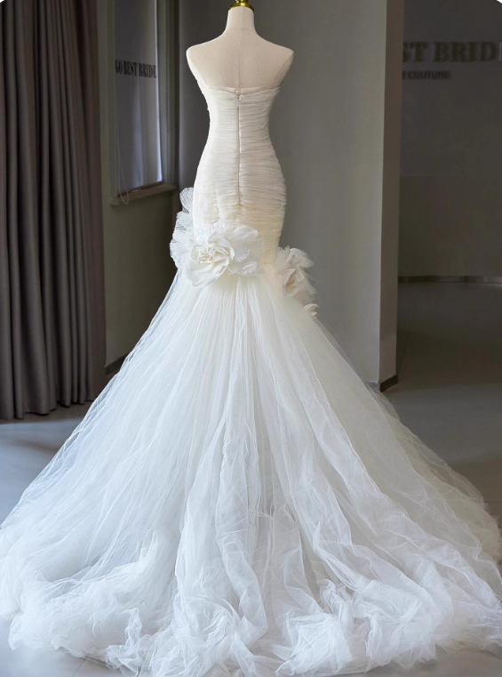 Robe de mariée beauté A-Line, décolleté en cœur, plissée, D3302