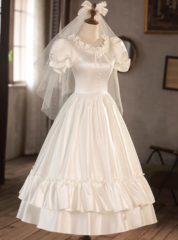 Robe de mariée beauté A-Line, décolleté en cœur, plissée, D3302