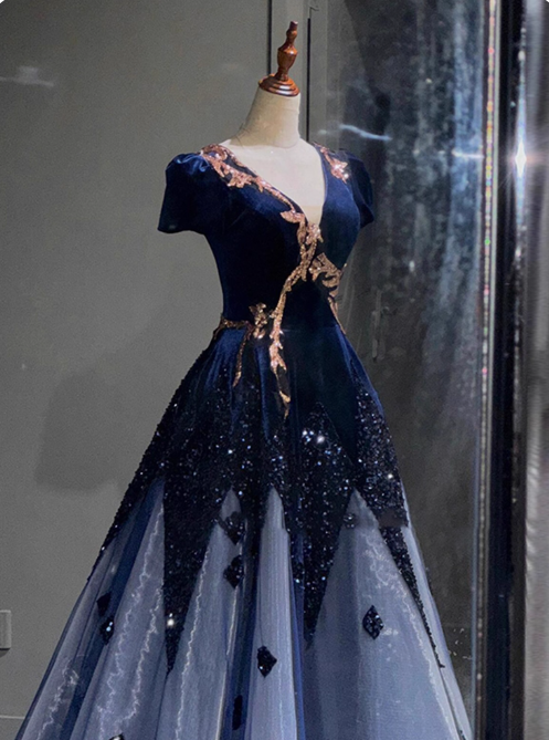 New Arrival Prom Dress A Line V-neck Pleated Evening Dress Gala Dress    D3694