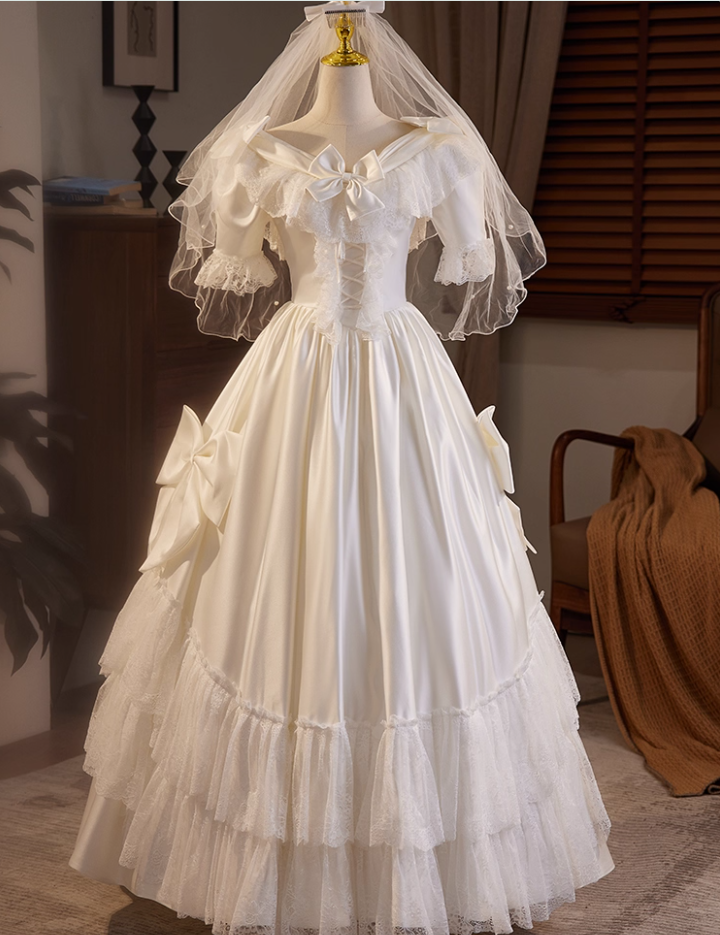 Robe de mariée beauté A-Line, décolleté en cœur, plissée, D3302