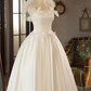 Robe de mariée beauté A-Line, décolleté en cœur, plissée, D3302