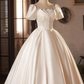 Robe de mariée beauté A-Line, décolleté en cœur, plissée, D3302