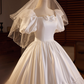 Vintage Wedding Dress Square Neck Pleated Lace Wedding Dress  D3703