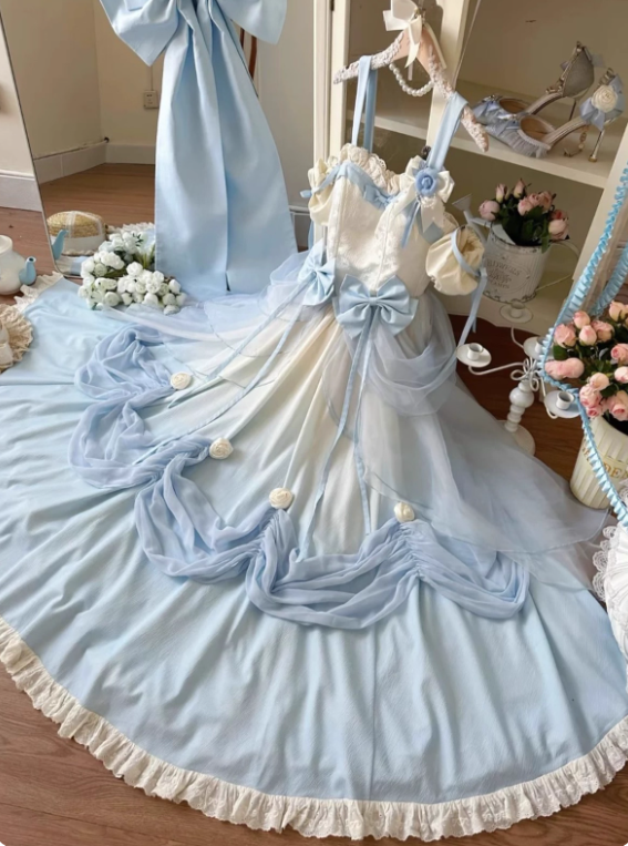 Stunning Prom Dress Spaghetti Straps Tulle Pleated Ball Gown Sweet 16 Outfits Evening Dress   D3724