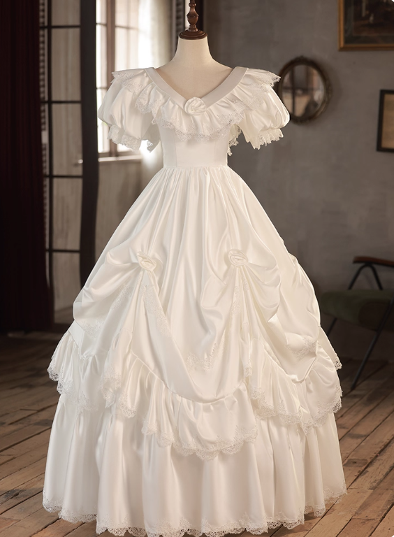 Robe de mariée beauté A-Line, décolleté en cœur, plissée, D3302
