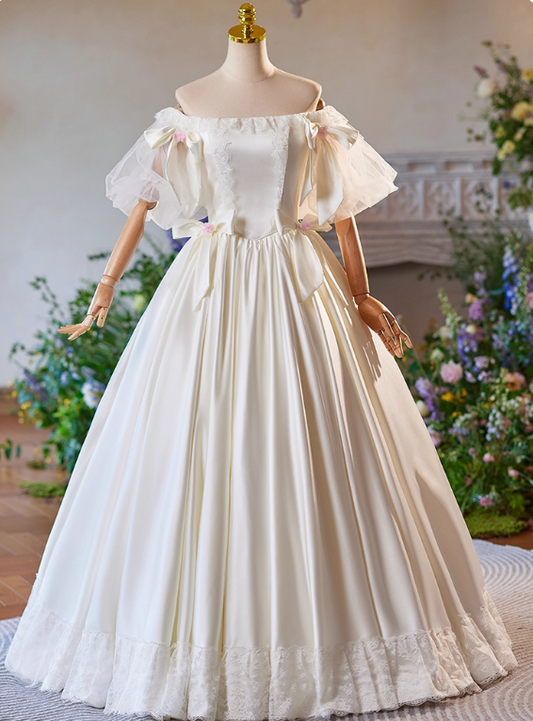 Robe de mariée beauté A-Line, décolleté en cœur, plissée, D3302