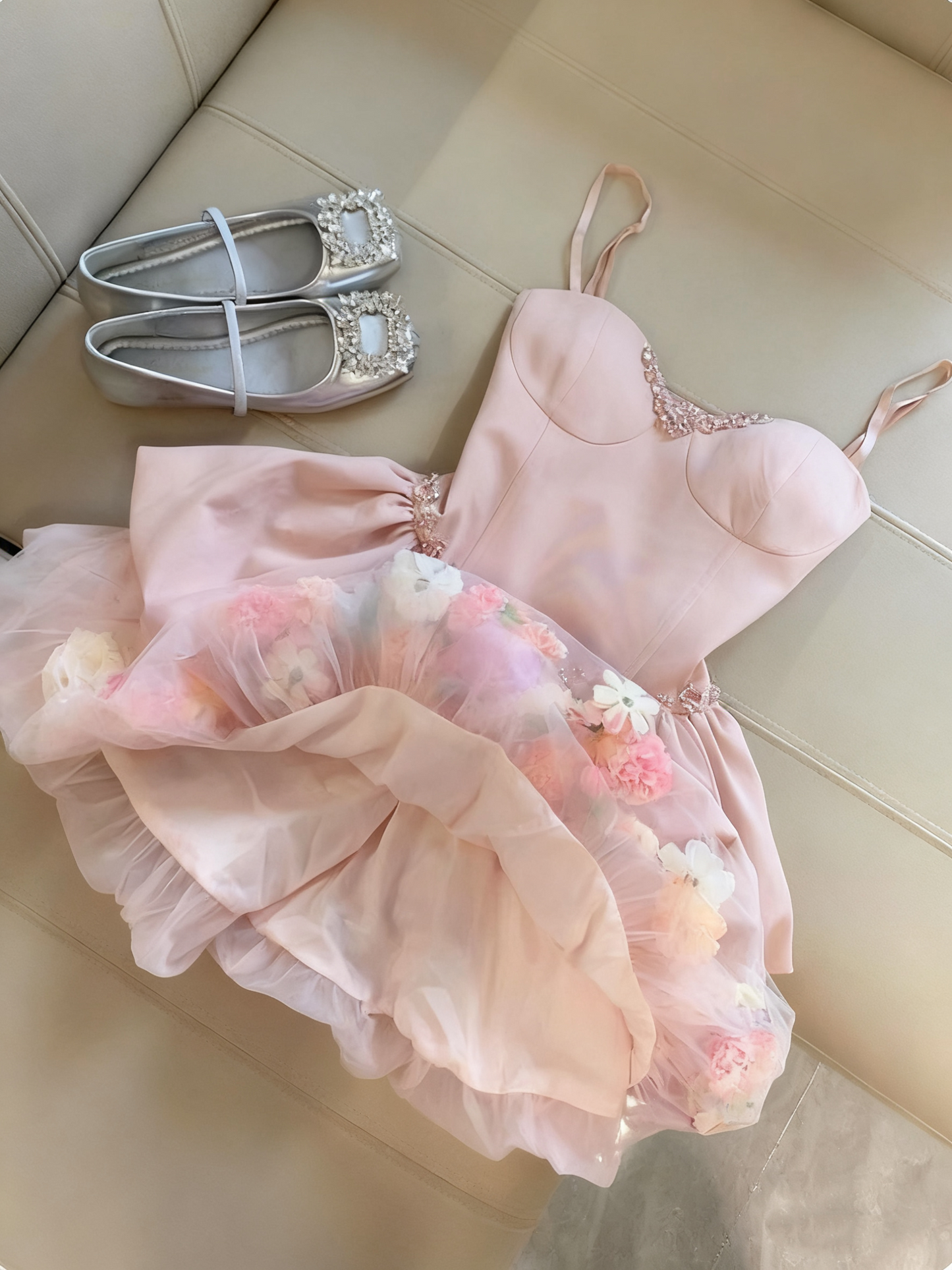 Popular Homecoming Dress Spaghetti Straps Pleated Flower Short Prom Dress Birthday Party Outfits     D3737