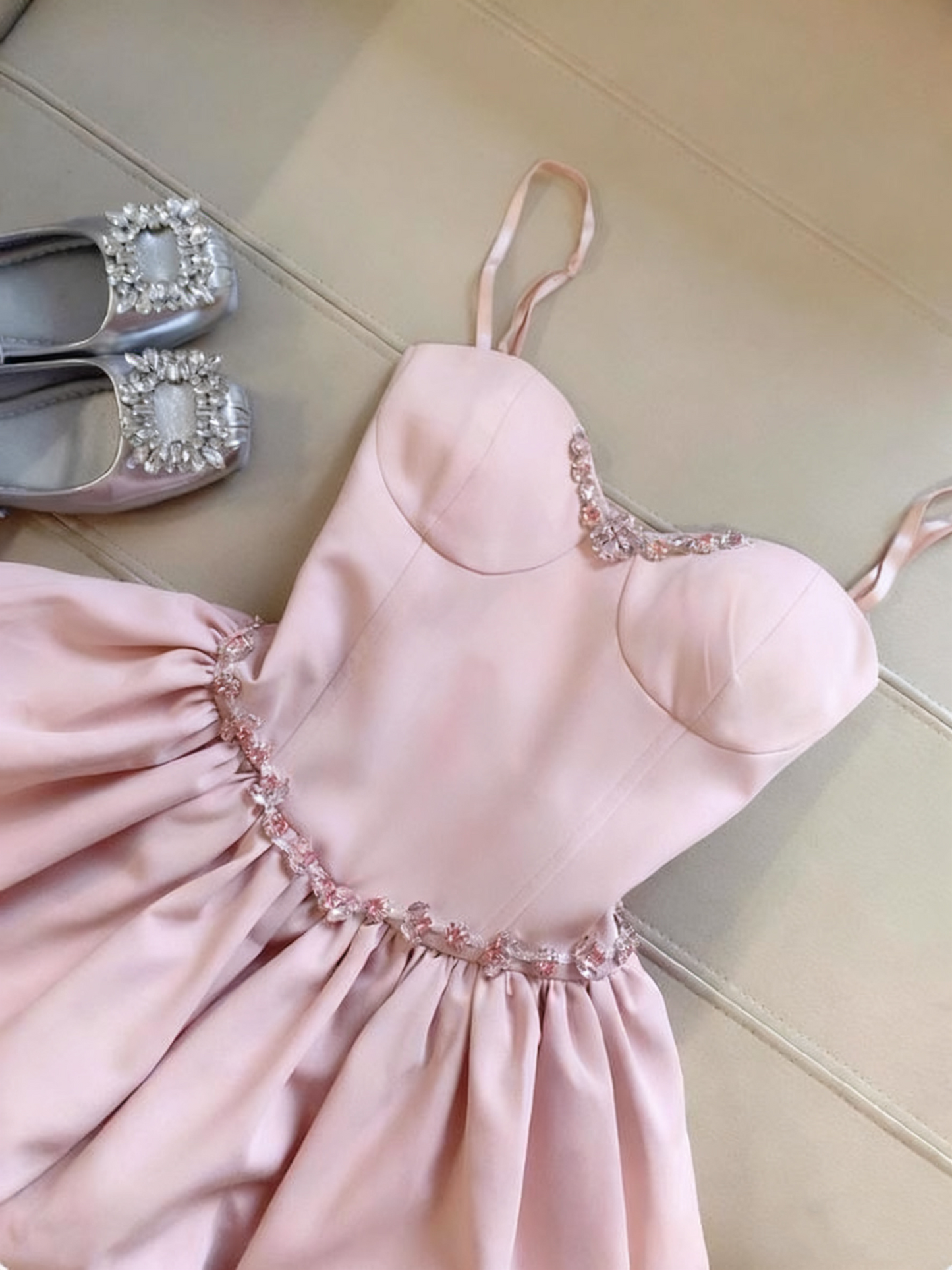 Popular Homecoming Dress Spaghetti Straps Pleated Flower Short Prom Dress Birthday Party Outfits     D3737