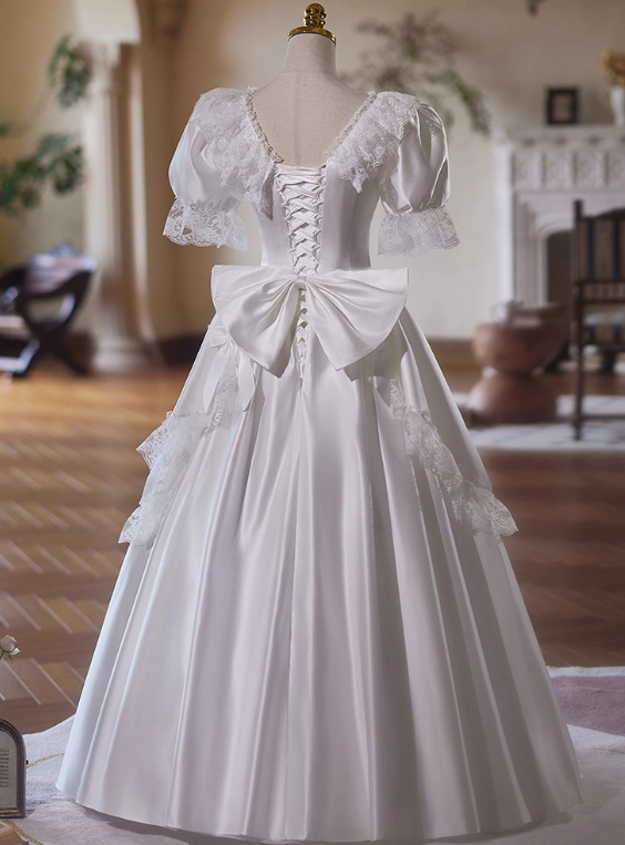 Retro Wedding Dress V-neck Pleated Lace Bowknot Wedding Dress  D3738