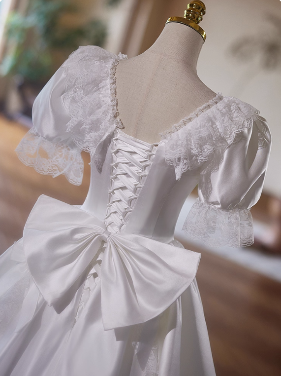 Retro Wedding Dress V-neck Pleated Lace Bowknot Wedding Dress  D3738