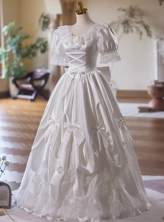 Retro Wedding Dress V-neck Pleated Lace Bowknot Wedding Dress  D3738