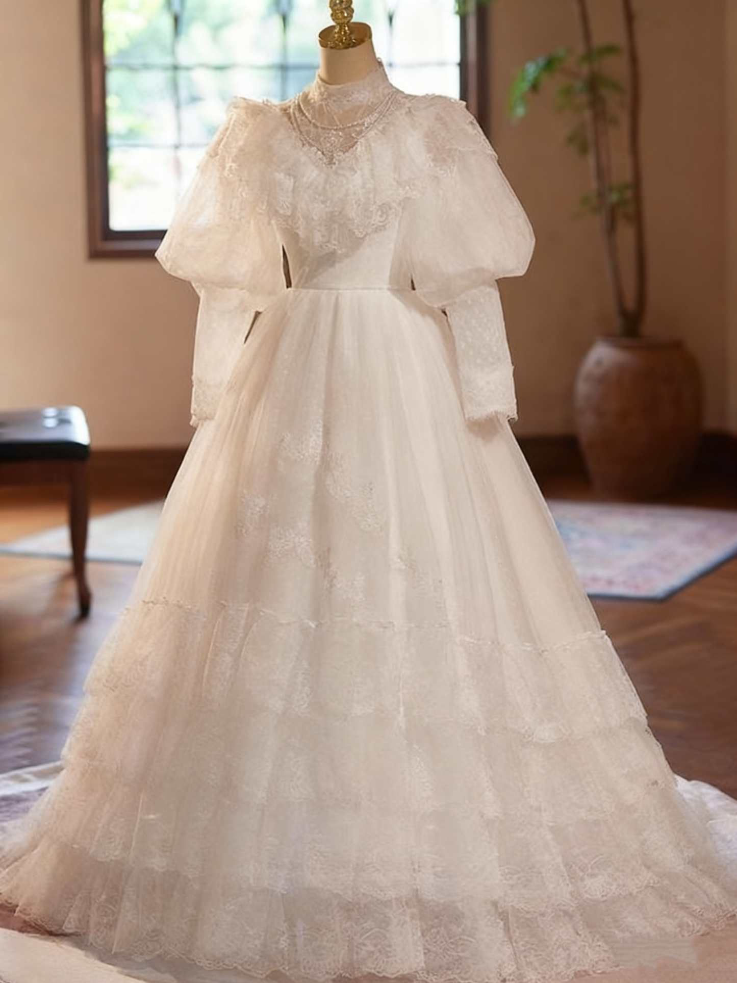 Vintage Wedding Dress High Collar Pleated Lace Wedding Dress  D3739