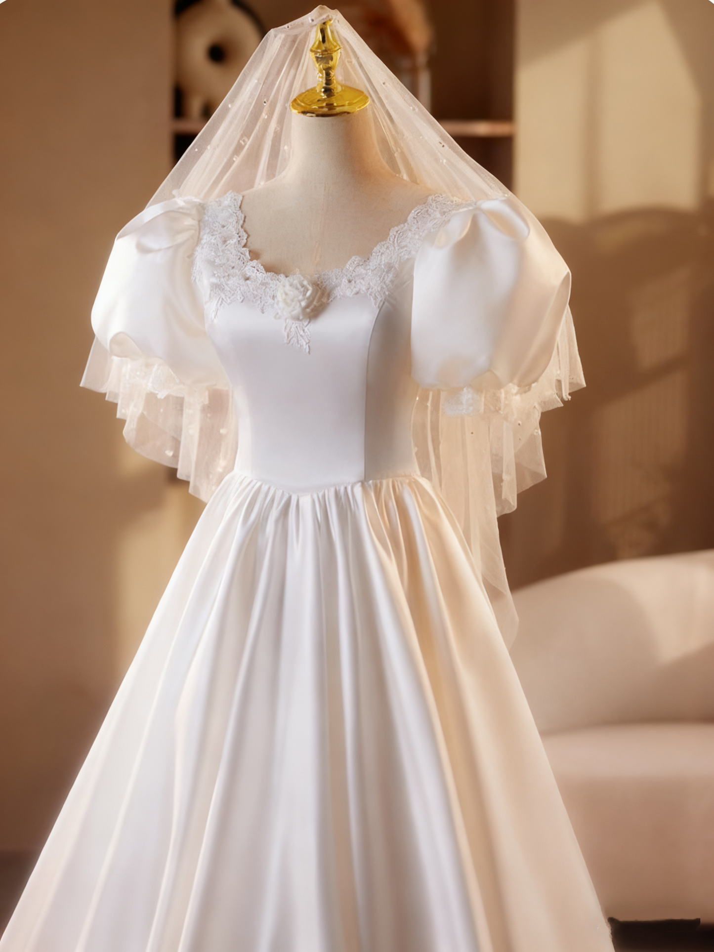 Minimalist Wedding Dress Crew Neck Pleated Wedding Dress  D3740