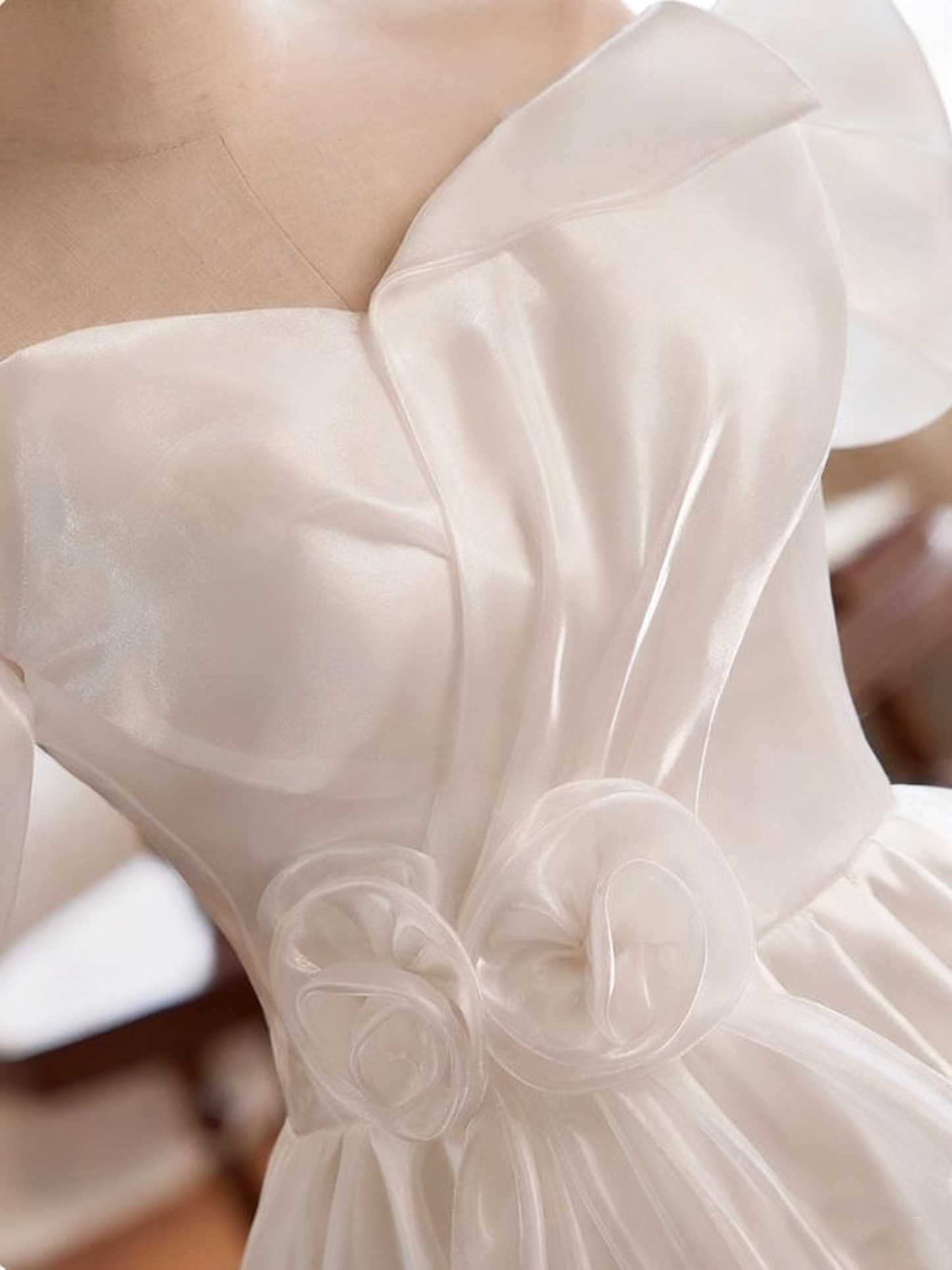 Robe de mariée beauté A-Line, décolleté en cœur, plissée, D3302