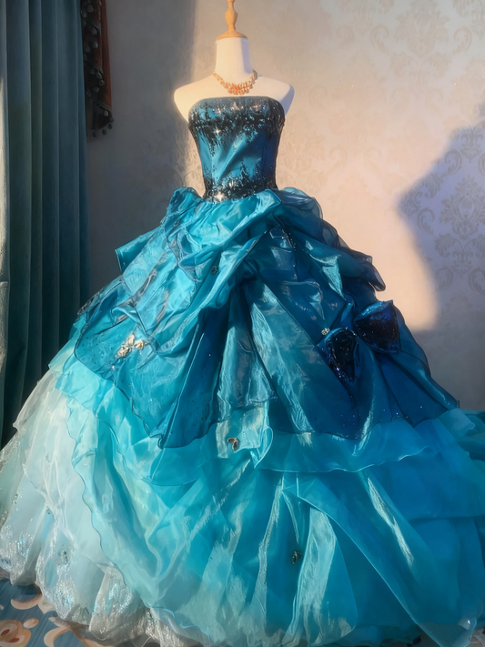 Charming Prom Dress Strapless Pleated Ruffle Ball Gown Evening Dress Birthday Outfits    D3767