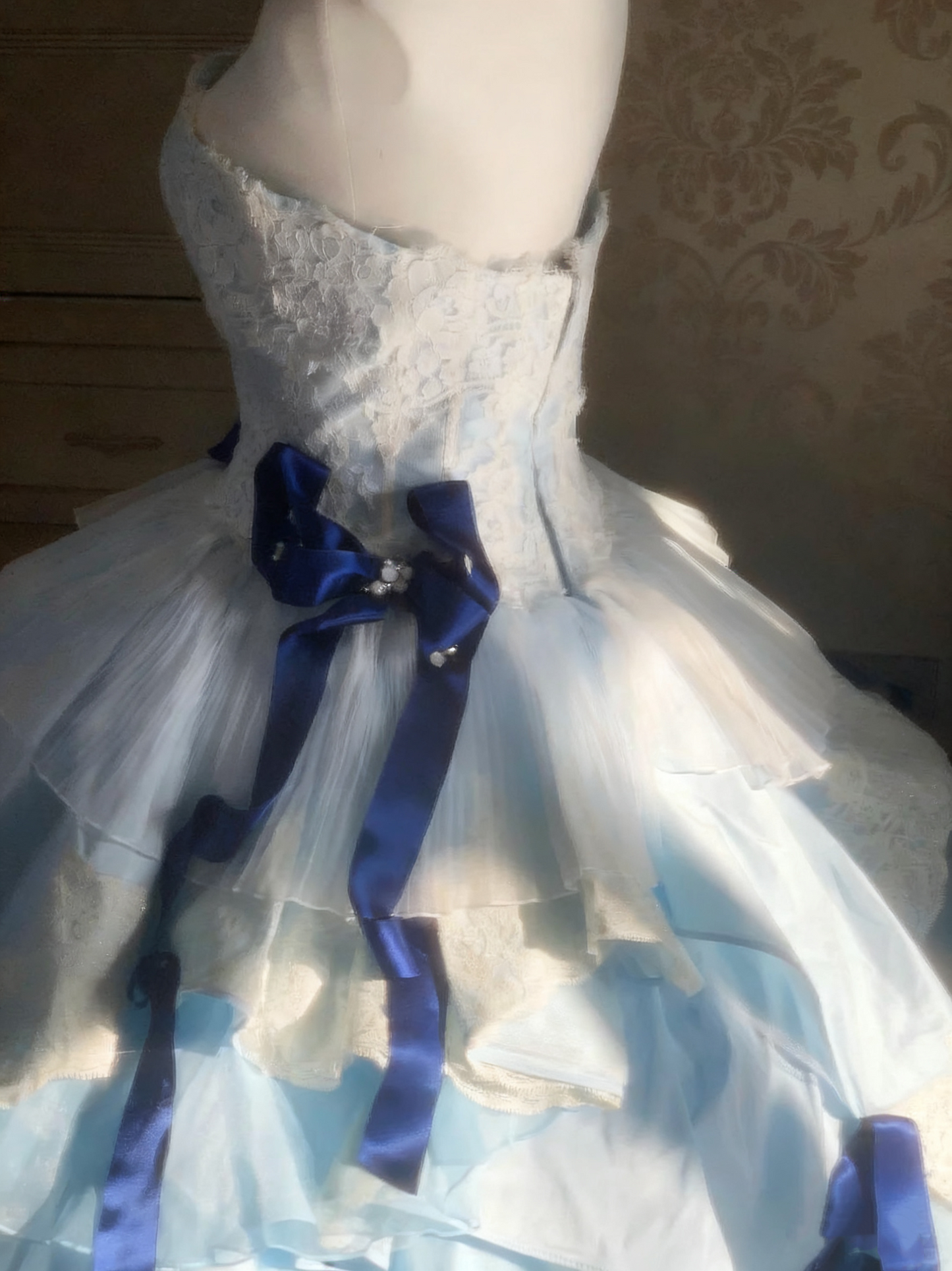 Sweet Prom Dress Strapless Pleated Tiered Ball Gown Evening Dress Birthday Outfits     D3768