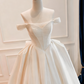 Robe de mariée beauté A-Line, décolleté en cœur, plissée, D3302