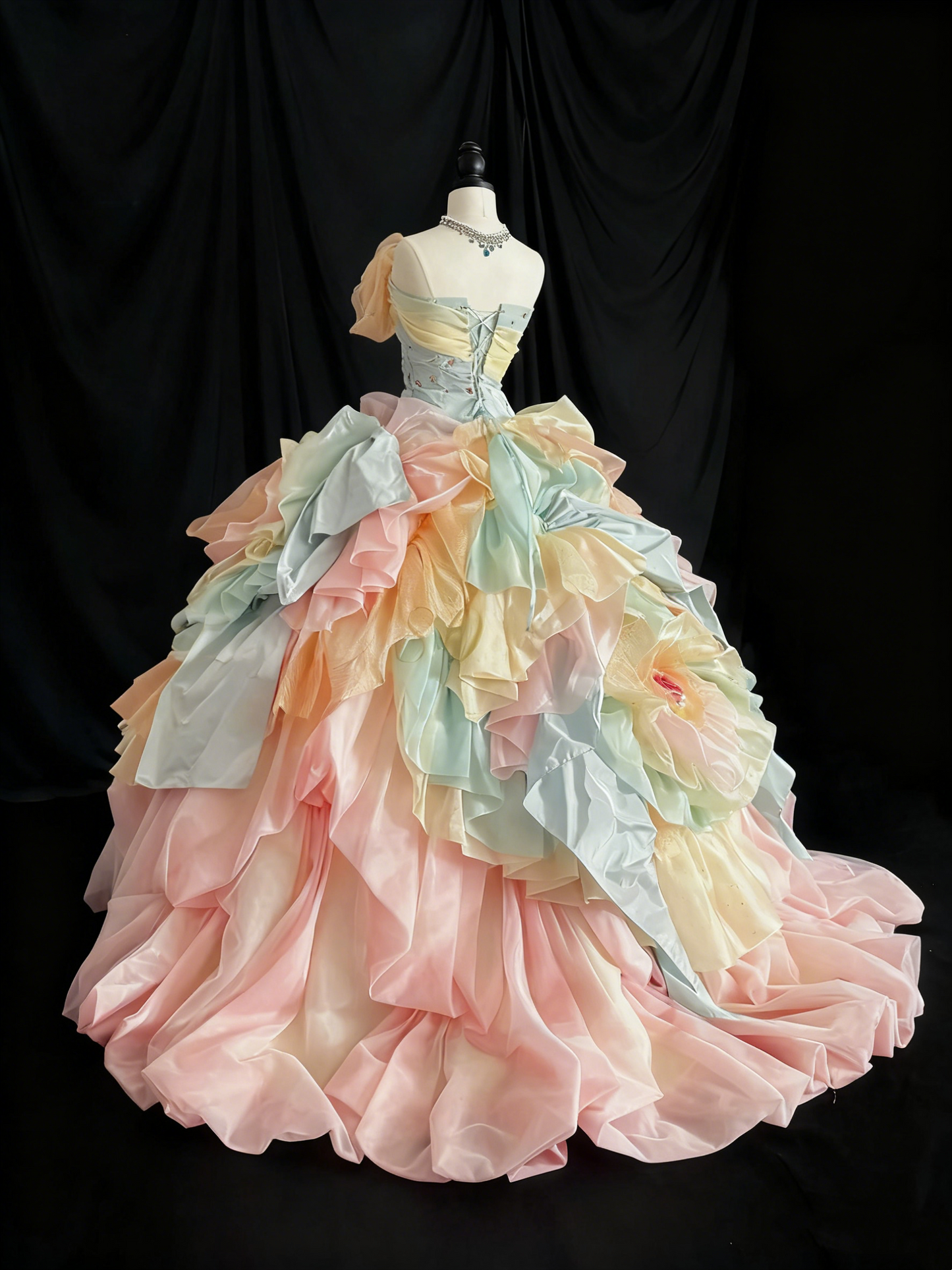 Pretty Prom Dress Strapless Pleated Flower Evening Dress Sweet 16 Dress Birthday Outfits     D3814