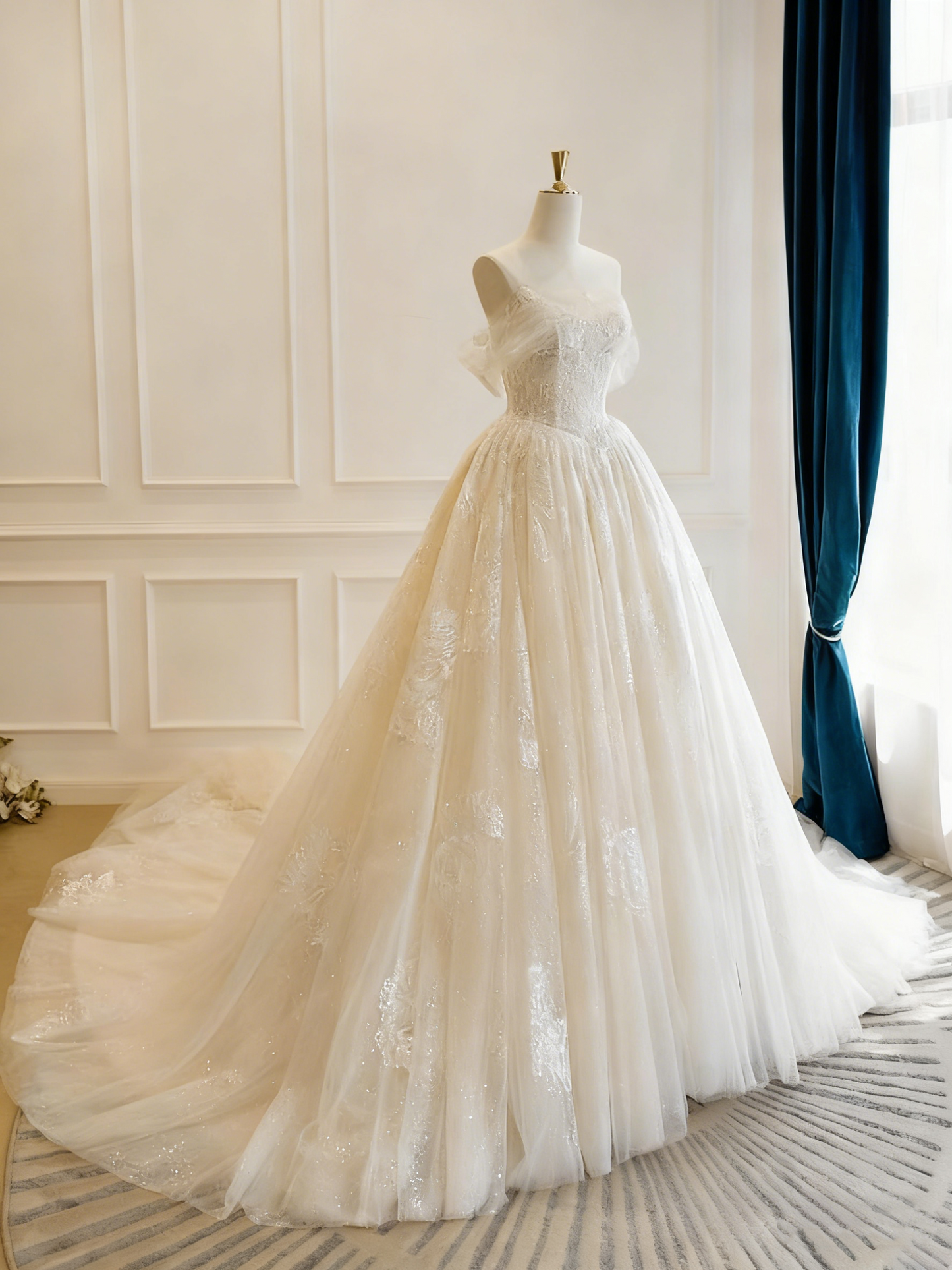 New Arrival Wedding Dress Off Shoulder Tulle Pleated Wedding Dress  D3818