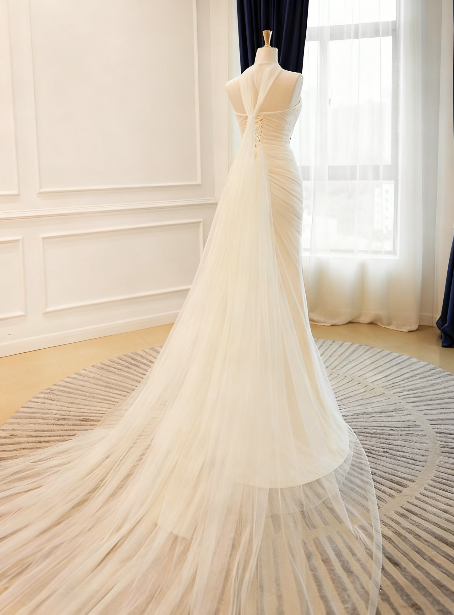 New Arrival Wedding Dress Strapless Tulle Pleated Mermaid Wedding Dress  D3819