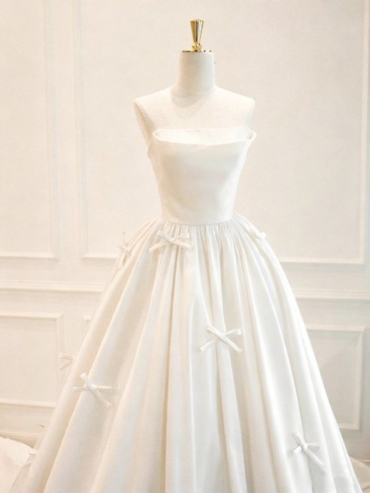 Minimalist Wedding Dress Strapless Bowknot Pleated Wedding Dress  D3820
