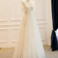 Retro Wedding Dress V-neck Tulle Pleated Wedding Dress   D3823
