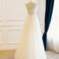 Elegant Wedding Dress V-neck Pleated Tulle Wedding Dress      D3826