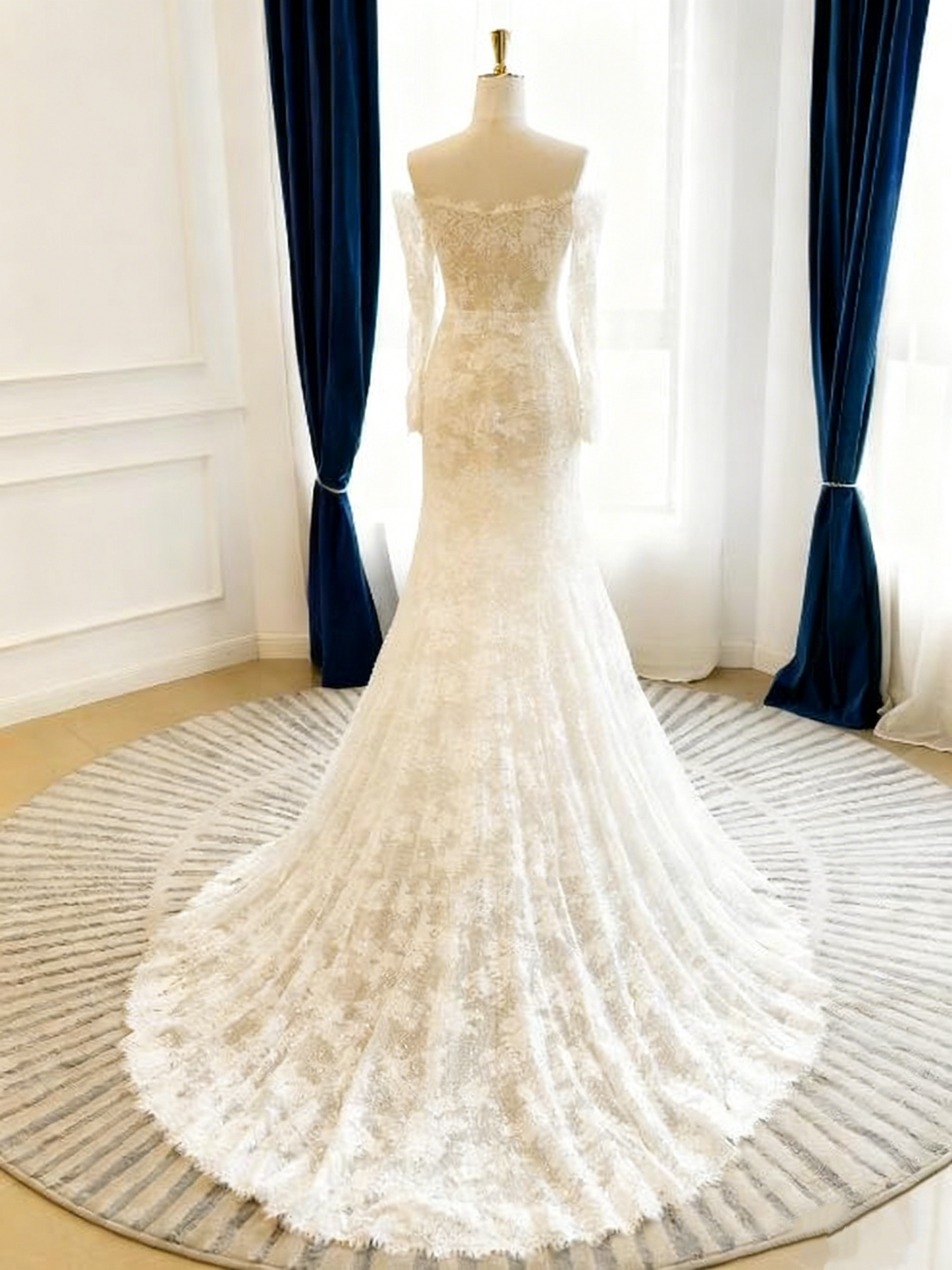 Pretty Wedding Dress Strapless Pleated Mermaid Wedding Dress      D3828