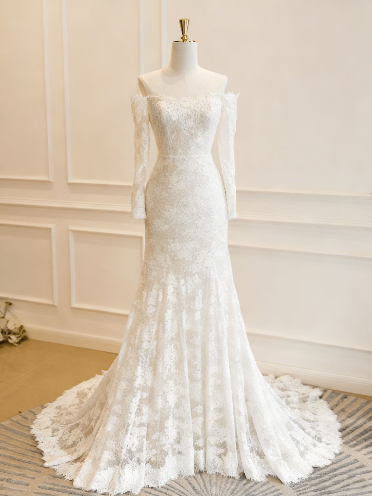 Pretty Wedding Dress Strapless Pleated Mermaid Wedding Dress      D3828