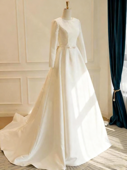 Robe de mariée beauté A-Line, décolleté en cœur, plissée, D3302