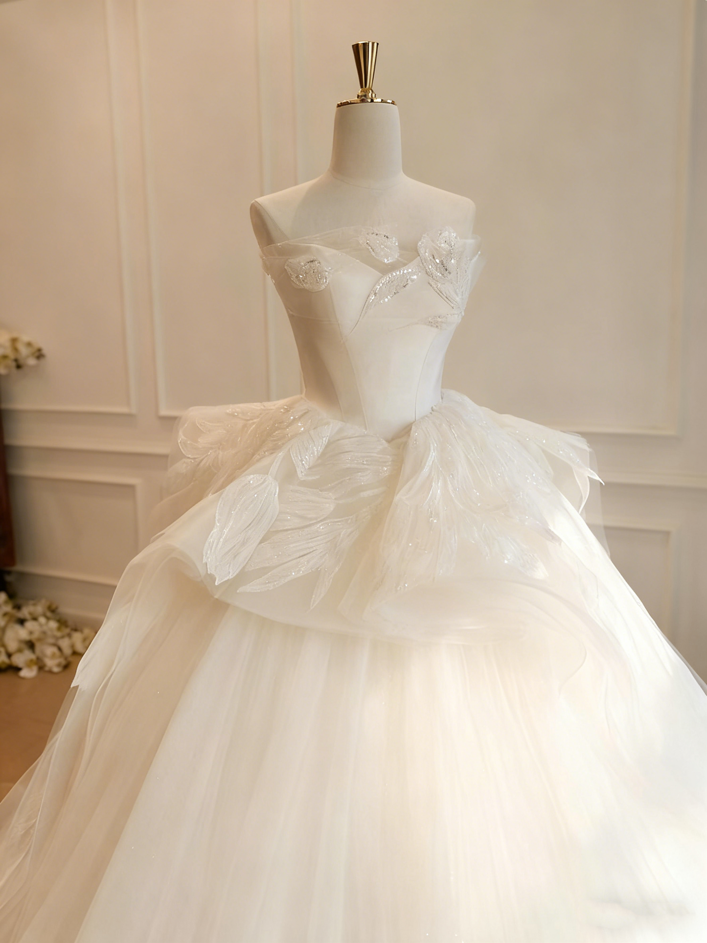 Robe de mariée beauté A-Line, décolleté en cœur, plissée, D3302