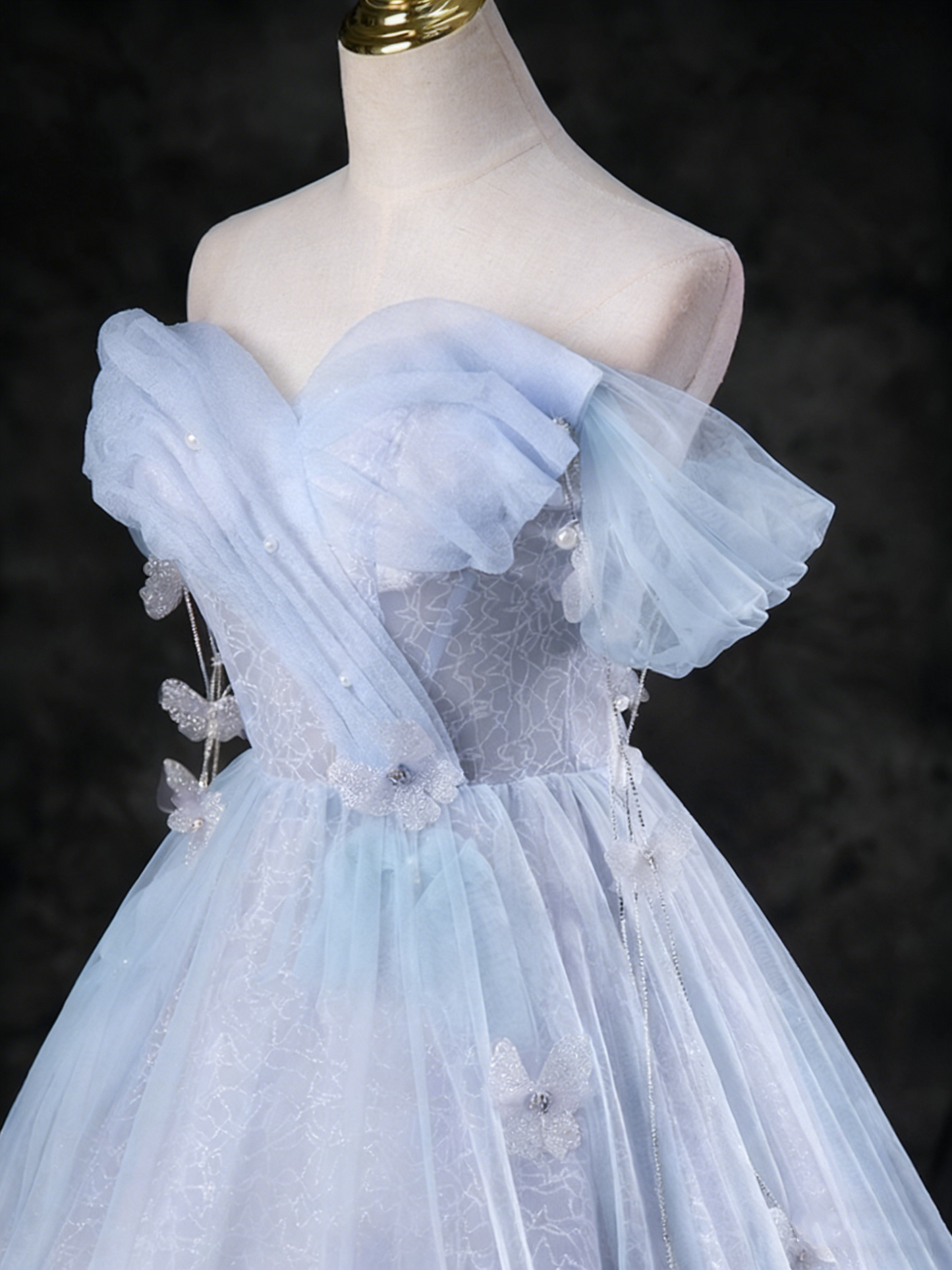 Elegant Prom Dress Off Shoulder Pleated Tulle Ball Gown Evening Dress Sweet 16 Dress     D3855