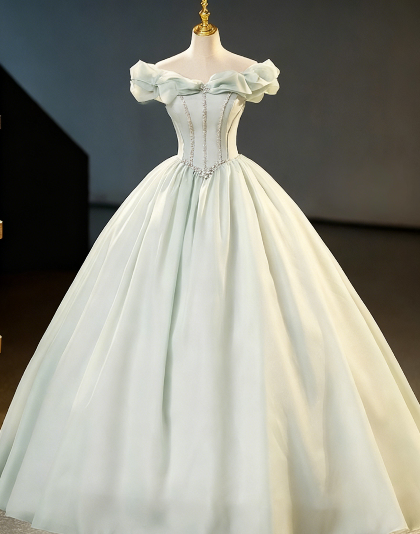 New Design Prom Dress Off Shoulder Pleated Ball Gown Evening Dress Sweet 16 Dress    D3859