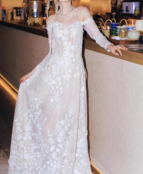 Elegant Wedding Dress Off Shoulder Long Sleeve Wedding Dress  D3866