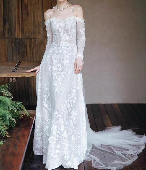 Elegant Wedding Dress Off Shoulder Long Sleeve Wedding Dress  D3866