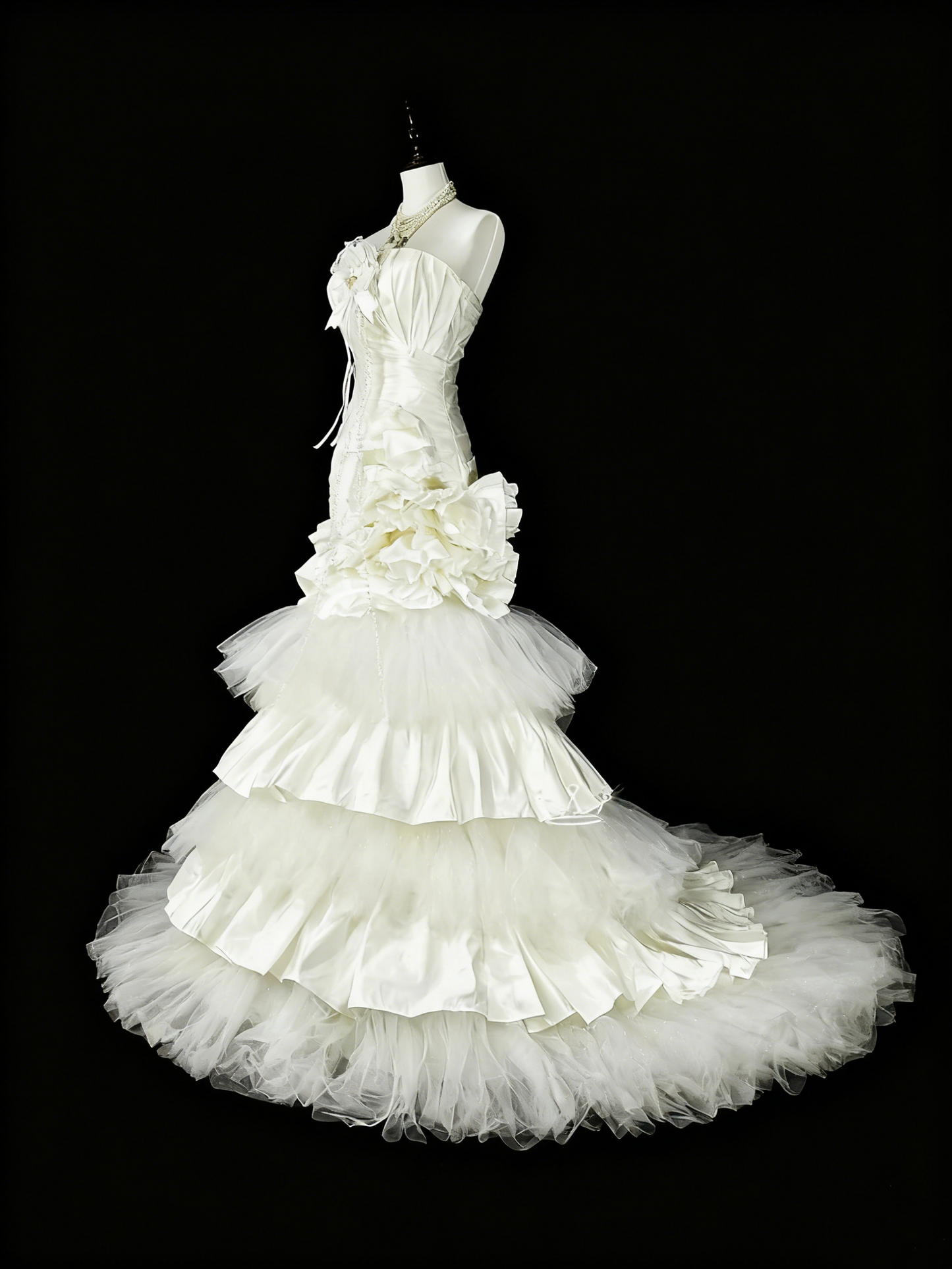 Robe de mariée beauté A-Line, décolleté en cœur, plissée, D3302