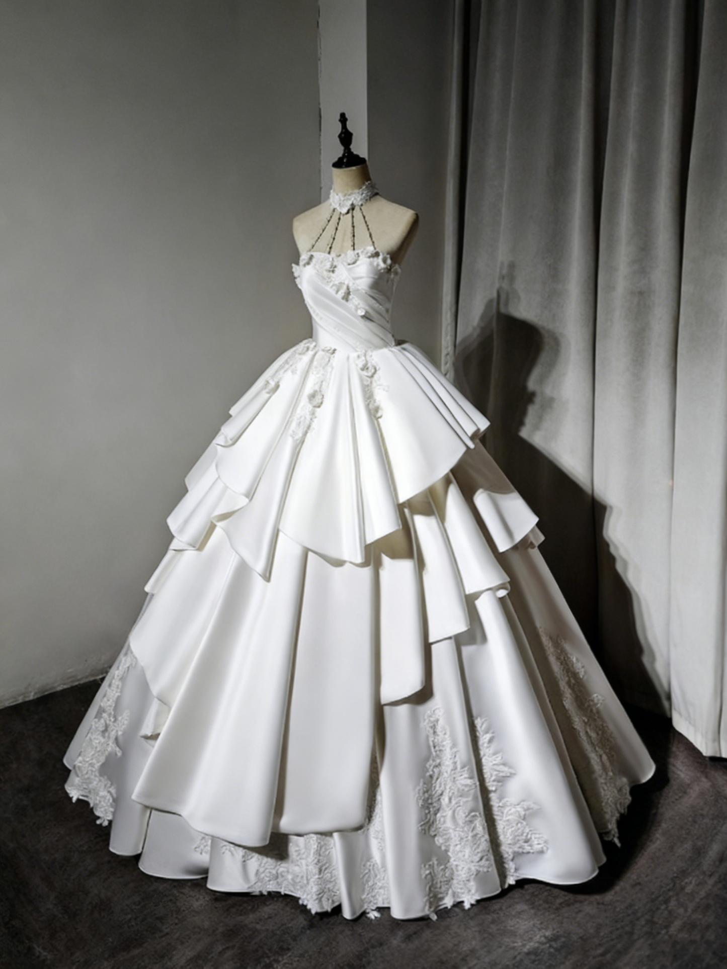Newest Wedding Dress Halter Pleated Tiered Wedding Dress  D3892