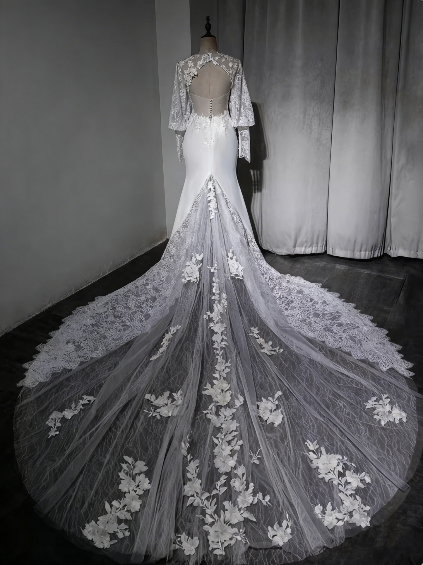 New Design Elegant Wedding Dress Sweetheart Lace Backless Wedding Dresss  D3896