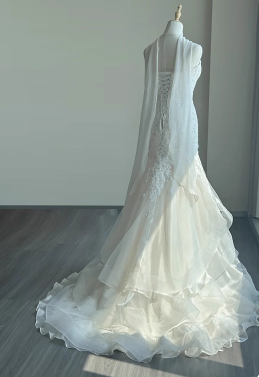 Robe de mariée beauté A-Line, décolleté en cœur, plissée, D3302