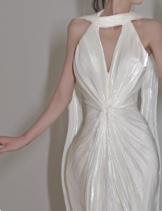 Minimalist Wedding Dress Halter Pleated Mermaid Wedding Dress   D3921