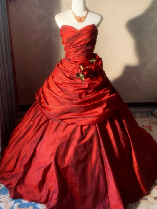 Elegant Prom Dress Sweetheart Pleated Ball Gown Evening Dress Quinceanera Dress  D3925